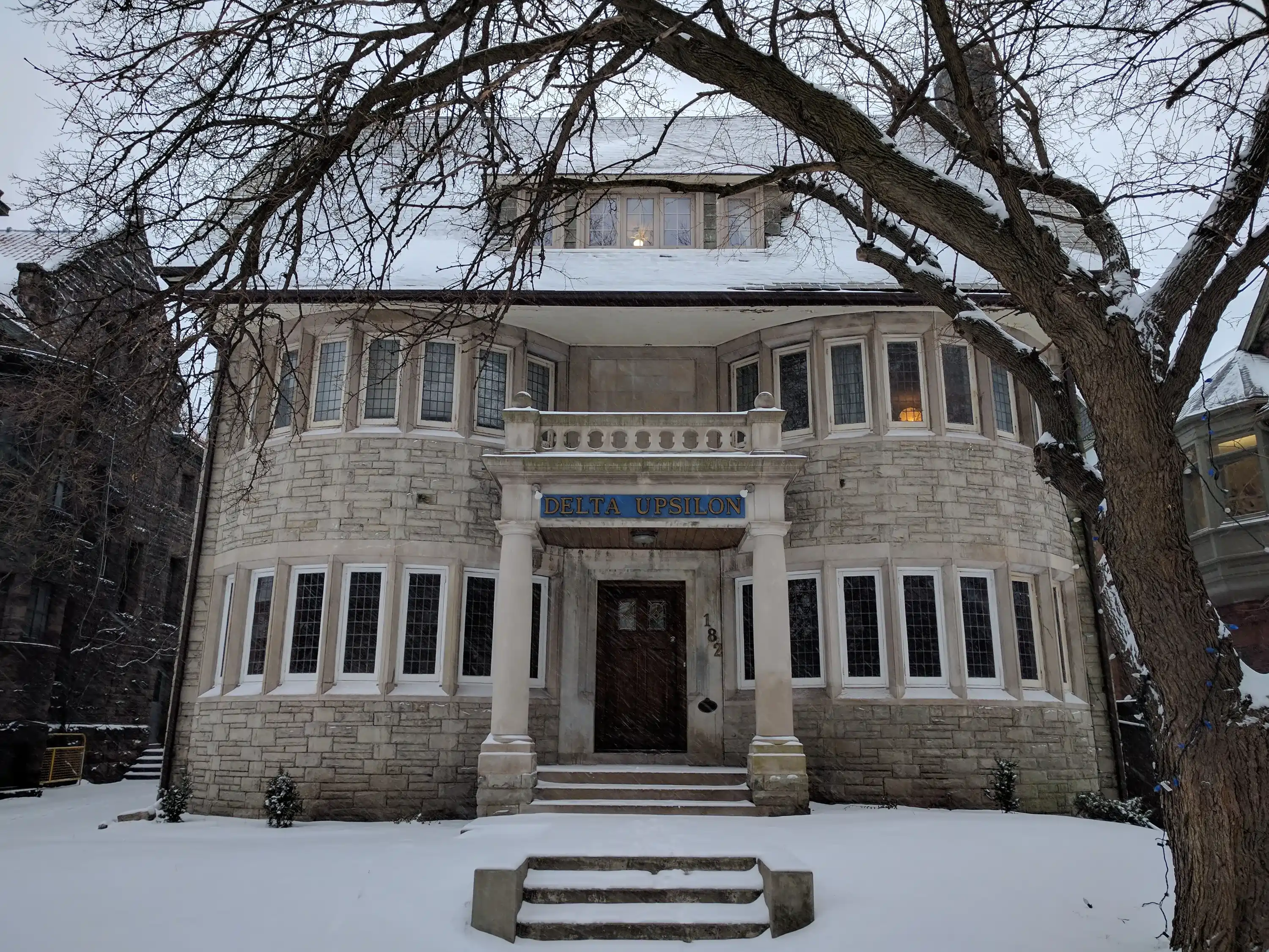 Delta Upsilon hosue in snow